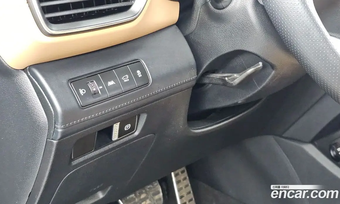 Hyundai Santa Fe 2021 1.6 автомат (гидро), фото 27