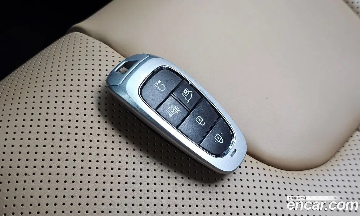 Hyundai Santa Fe 2021 1.6 автомат (гидро), фото 32