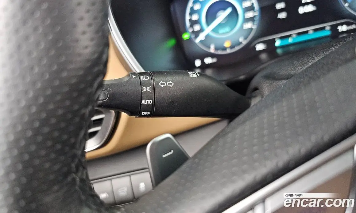 Hyundai Santa Fe 2021 1.6 автомат (гидро), фото 36