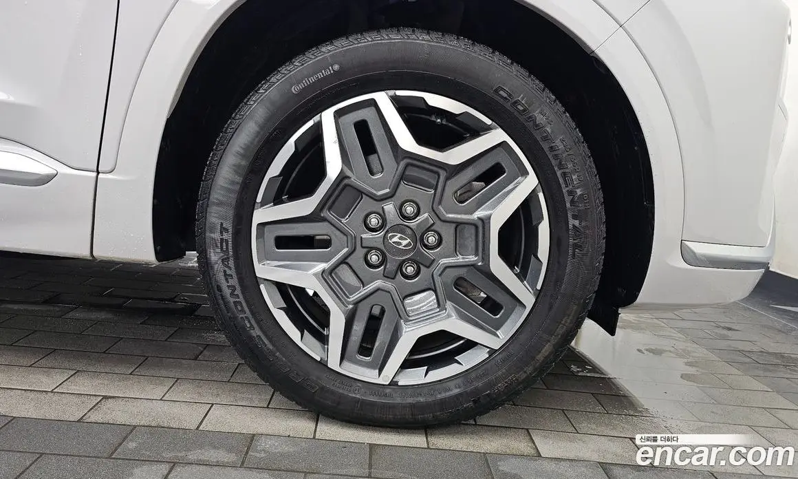 Hyundai Santa Fe 2021 1.6 автомат (гидро), фото 7