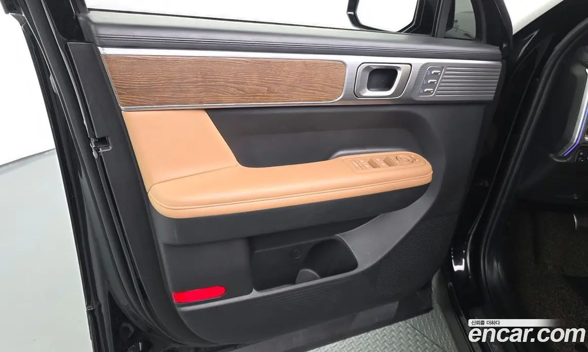Hyundai Santa Fe 2023 1.6 автомат (гидро), фото 14