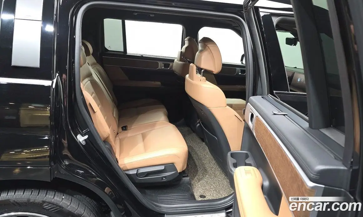Hyundai Santa Fe 2023 1.6 автомат (гидро), фото 18