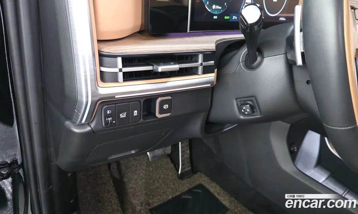 Hyundai Santa Fe 2023 1.6 автомат (гидро), фото 27