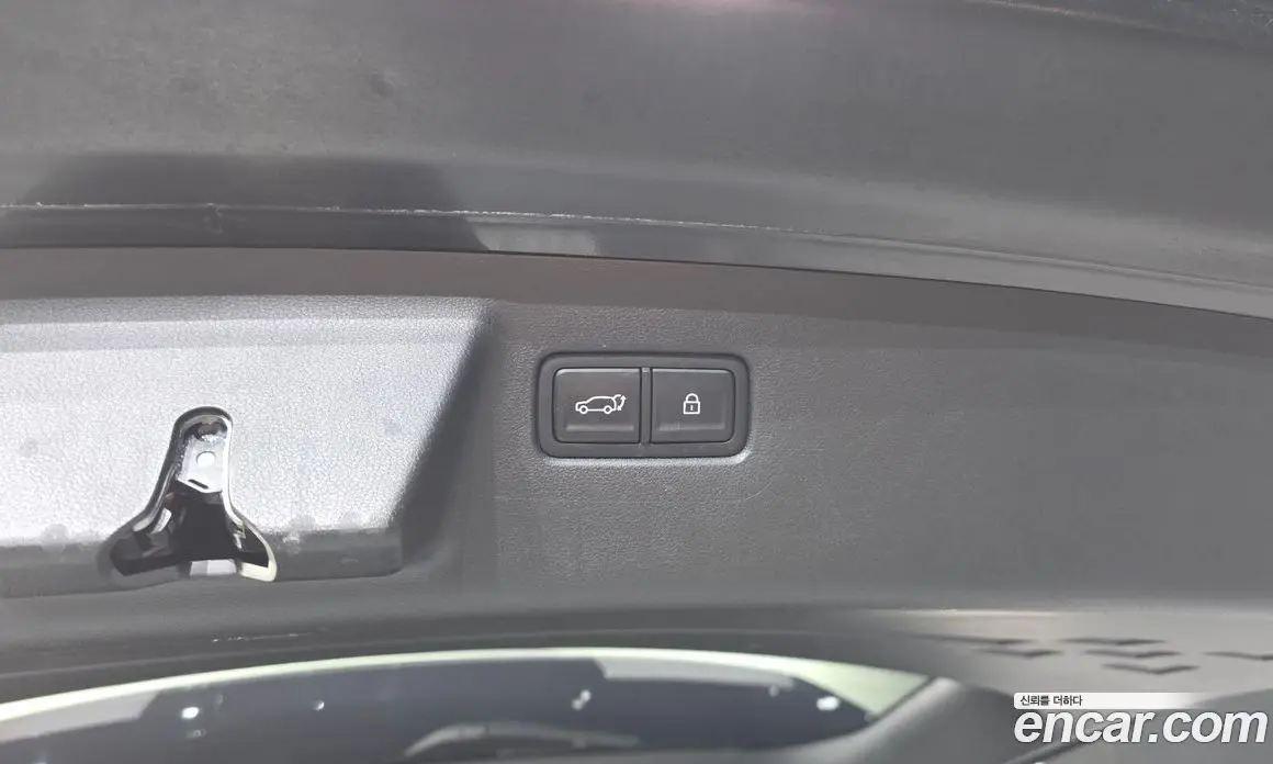 Hyundai Santa Fe 2023 1.6 автомат (гидро), фото 36