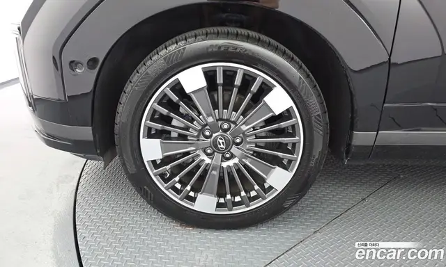 Hyundai Santa Fe 2023 1.6 автомат (гидро), миниатюра 5