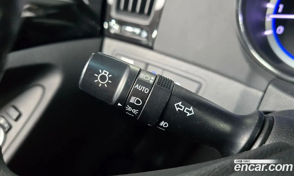 Hyundai Sonata 2011 2.0 автомат (гидро), фото 18 Hyundai Sonata 2011 2.0 автомат (гидро), фото 18