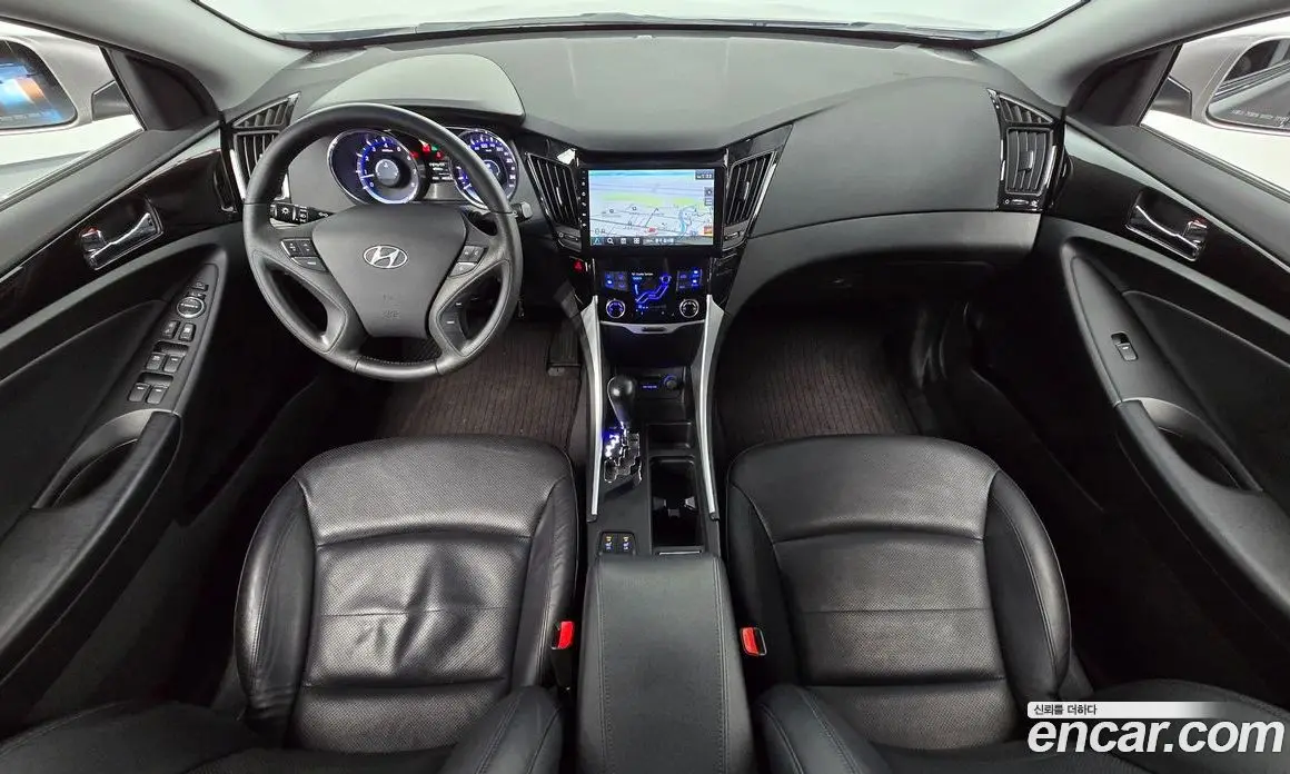 Hyundai Sonata 2011 2.0 автомат (гидро), фото 7 Hyundai Sonata 2011 2.0 автомат (гидро), фото 7