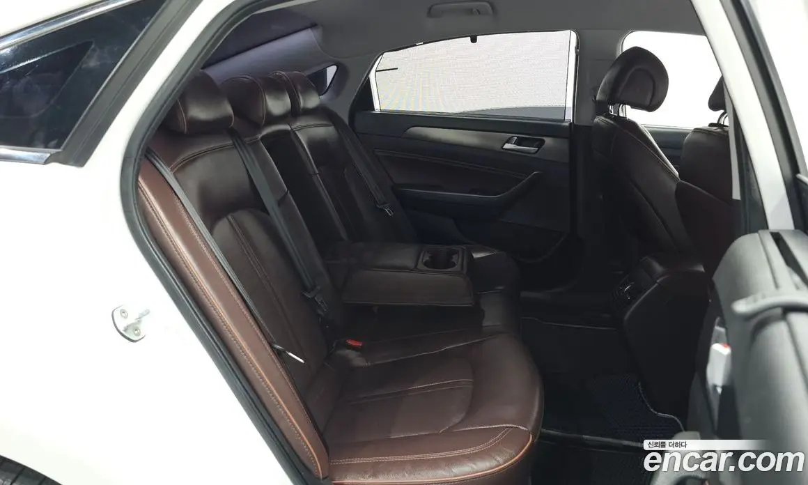 Hyundai Sonata 2016 2.0 автомат (гидро), фото 18