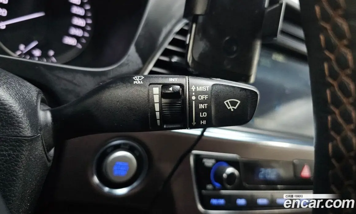 Hyundai Sonata 2016 2.0 автомат (гидро), фото 29