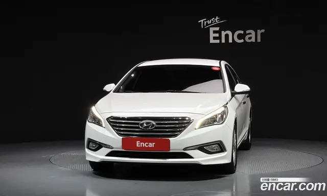 Hyundai Sonata 2016 2.0 автомат (гидро), миниатюра 3