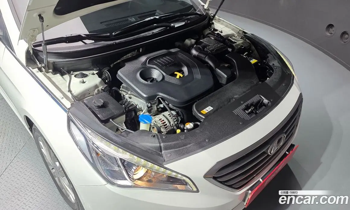 Hyundai Sonata 2016 2.0 автомат (гидро), фото 6
