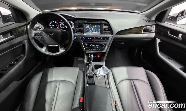 Hyundai Sonata 2016 2.0 автомат (гидро), миниатюра 7