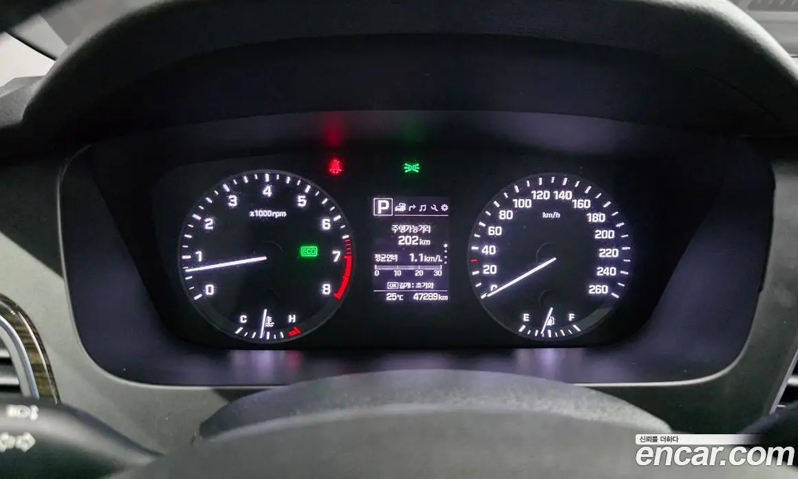 Hyundai Sonata 2016 2.0 автомат (гидро), фото 8