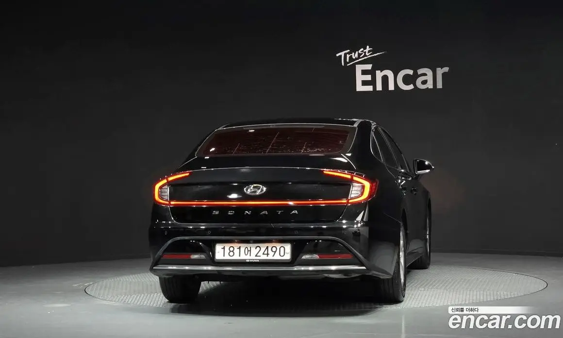 Hyundai Sonata 2019 2.0 автомат (гидро), фото 4
