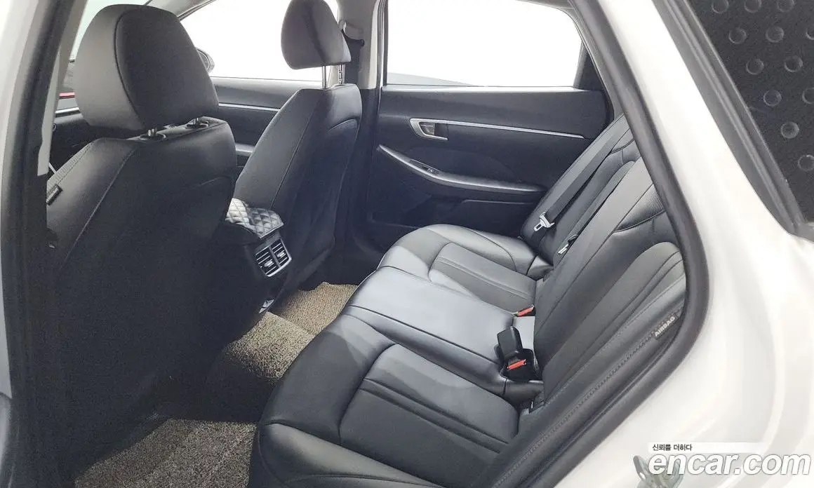 Hyundai Sonata 2020 2.0 автомат (гидро), фото 18
