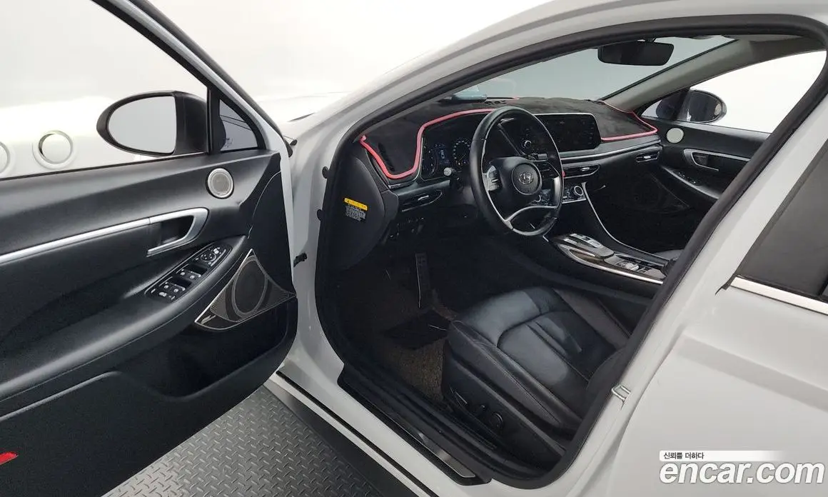 Hyundai Sonata 2020 2.0 автомат (гидро), фото 10