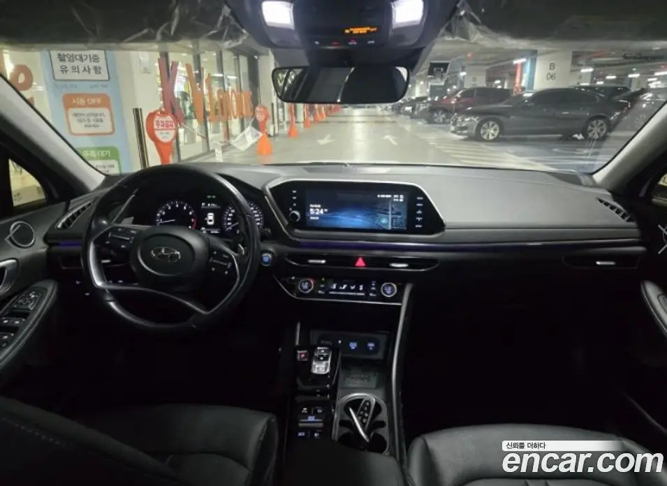 Hyundai Sonata 2021 2.0 автомат (гидро), фото 12
