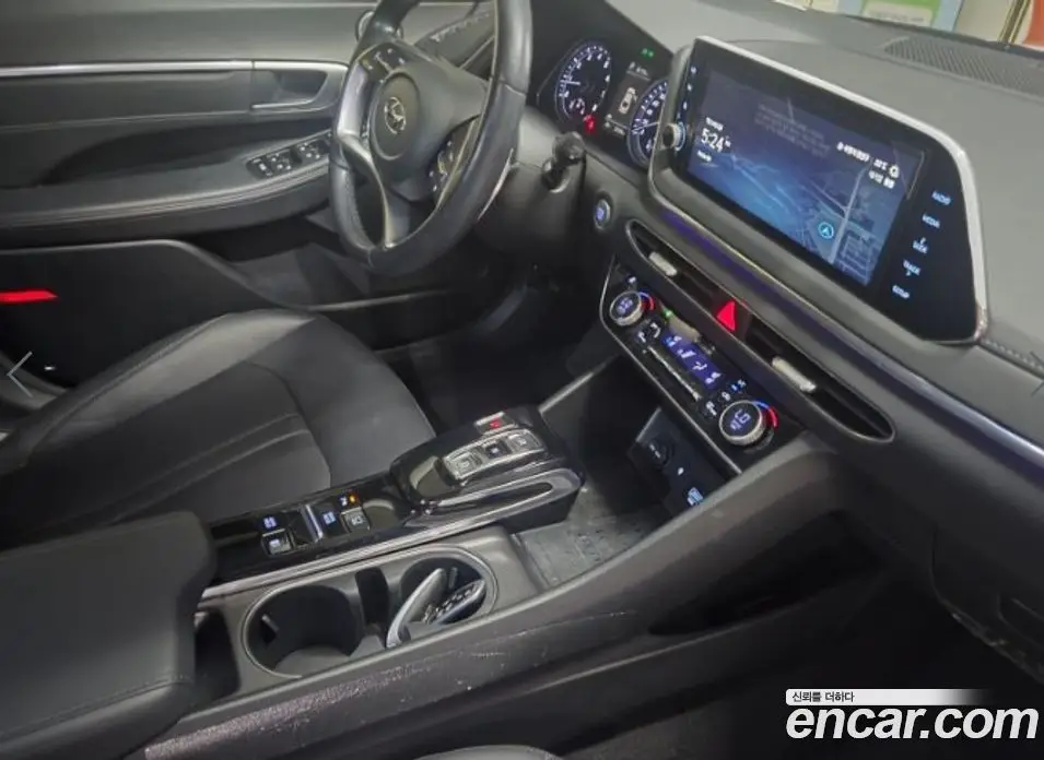 Hyundai Sonata 2021 2.0 автомат (гидро), фото 13