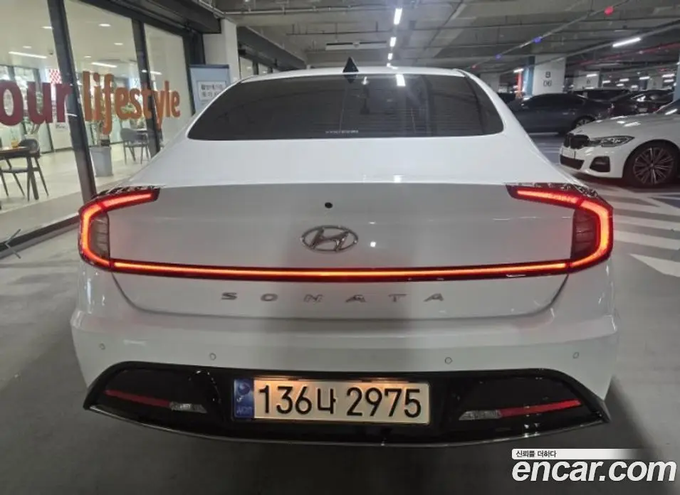 Hyundai Sonata 2021 2.0 автомат (гидро), фото 3