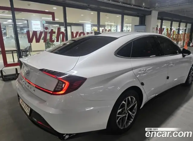 Hyundai Sonata 2021 2.0 автомат (гидро), миниатюра 5