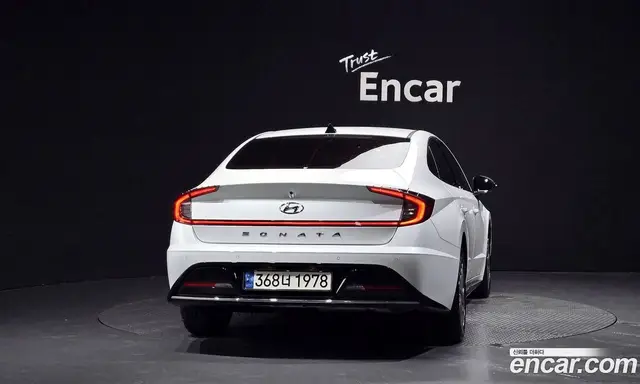 Hyundai Sonata 2021 2.0 автомат (гидро), миниатюра 3