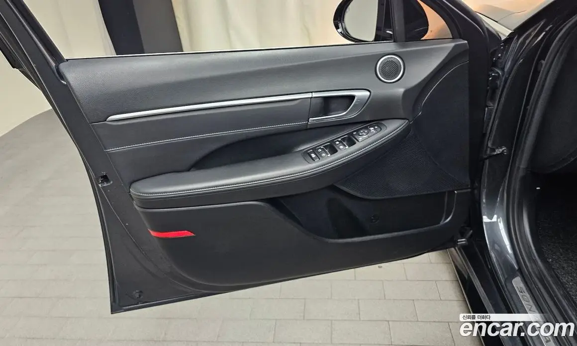 Hyundai Sonata 2021 2.0 автомат (гидро), фото 13