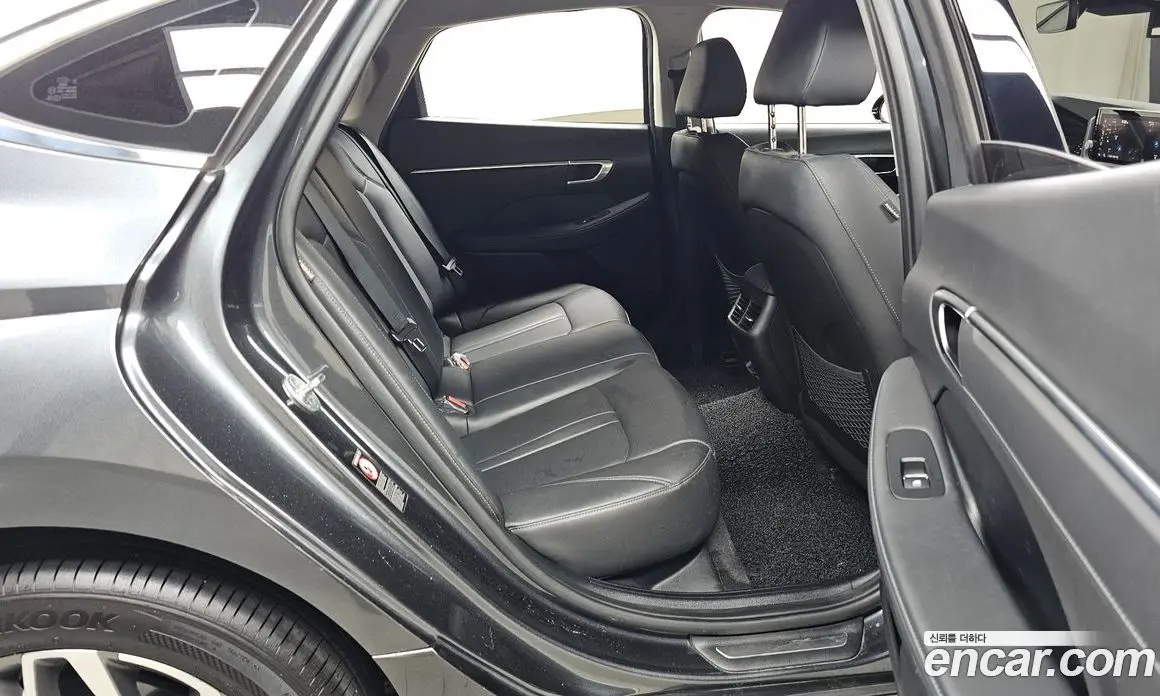 Hyundai Sonata 2021 2.0 автомат (гидро), фото 16