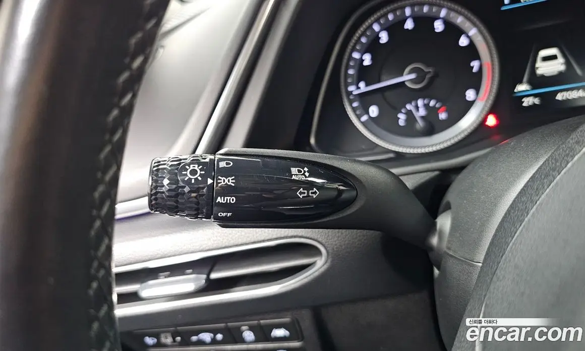 Hyundai Sonata 2021 2.0 автомат (гидро), фото 28