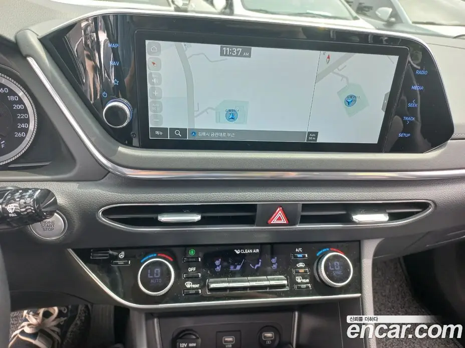 Hyundai Sonata 2022 2.0 автомат (гидро), фото 14
