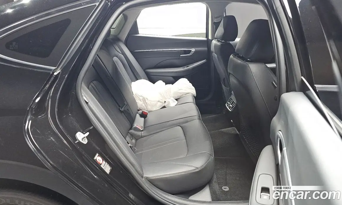 Hyundai Sonata 2022 2.0 автомат (гидро), фото 11