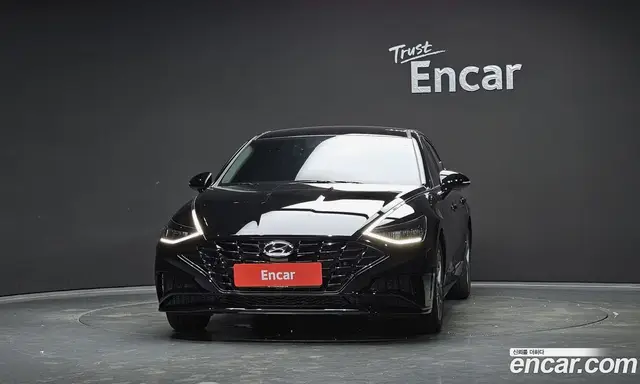 Hyundai Sonata 2022 2.0 автомат (гидро), миниатюра 3