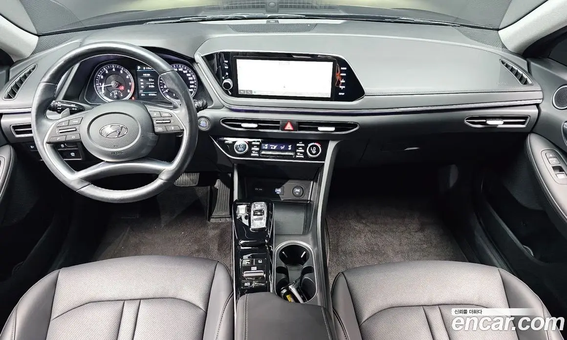 Hyundai Sonata 2022 2.0 автомат (гидро), фото 7