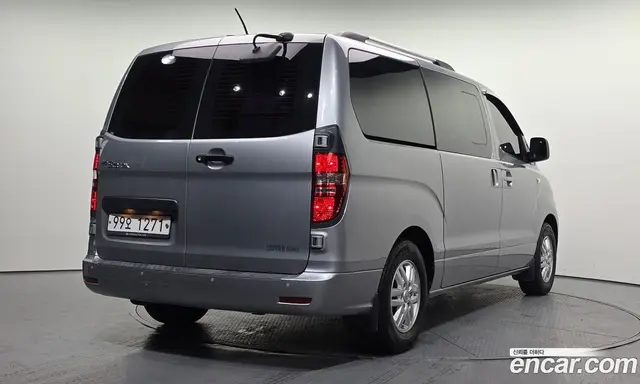 Hyundai Starex 2018 2.5 механика, миниатюра 2