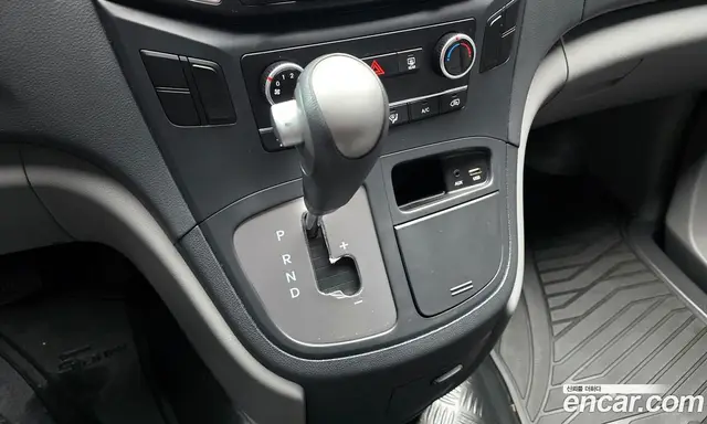 Hyundai Starex 2019 2.5 автомат (гидро), миниатюра 12