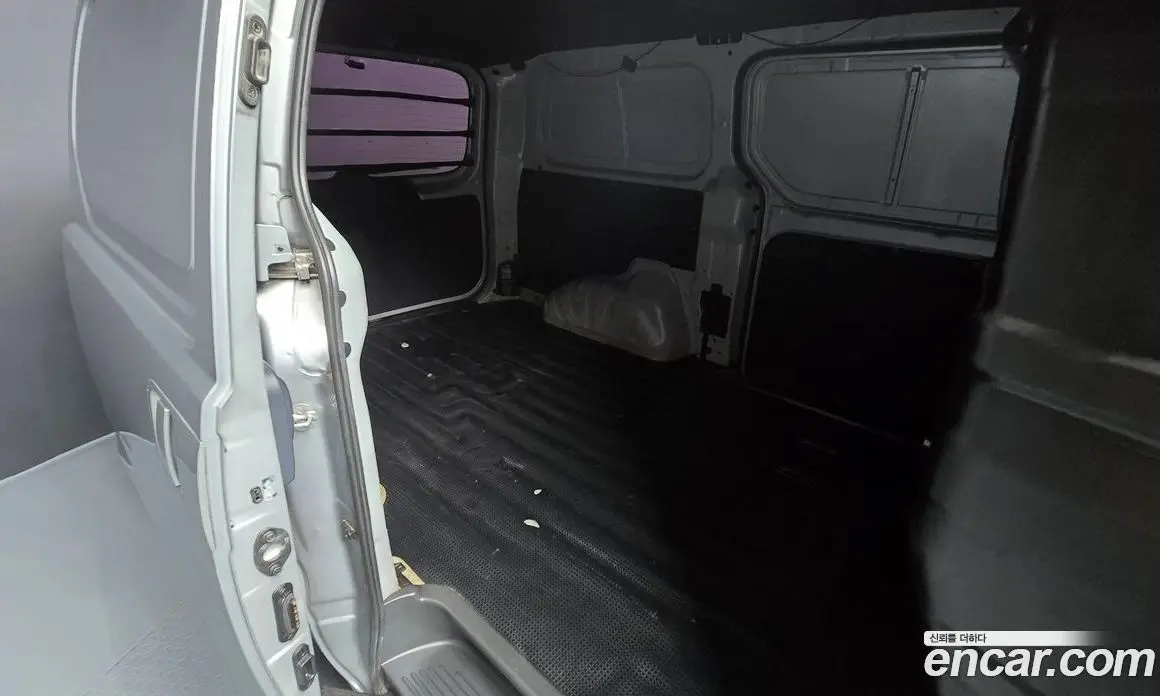 Hyundai Starex 2019 2.5 автомат (гидро), фото 17