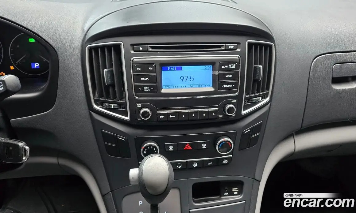Hyundai Starex 2019 2.5 автомат (гидро), фото 30