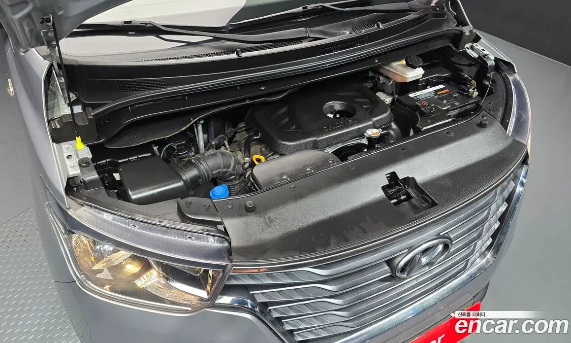 Hyundai Starex 2019 2.5 автомат (гидро), фото 6