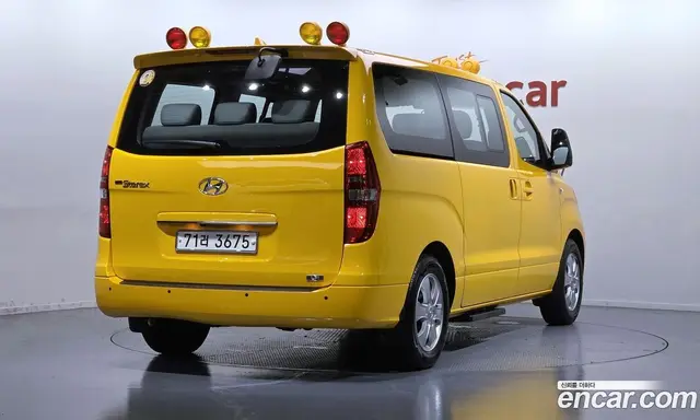 Hyundai Starex 2020 2.4 автомат (гидро), миниатюра 2