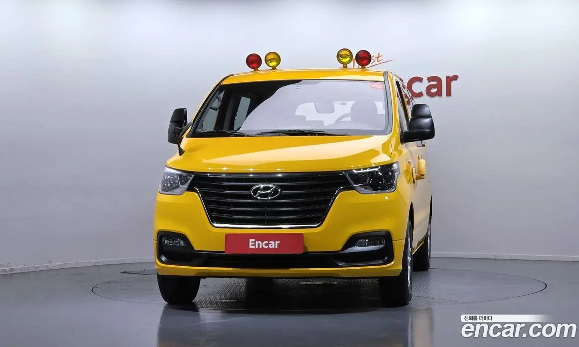 Hyundai Starex 2020 2.4 автомат (гидро), фото 3