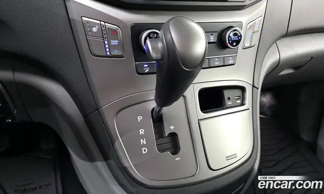 Hyundai Starex 2020 2.4 автомат (гидро), миниатюра 9