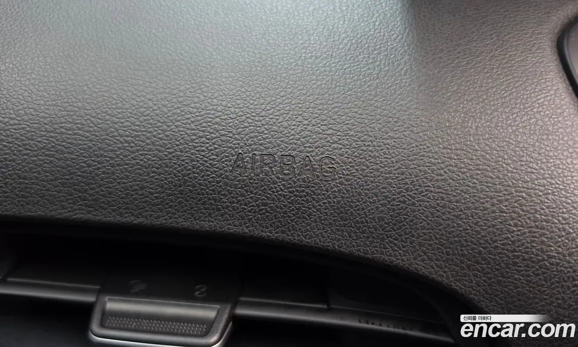 Hyundai Staria 2023 2.2 автомат (гидро), фото 27