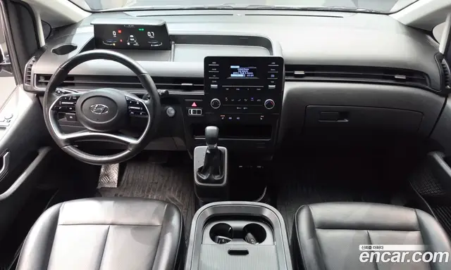 Hyundai Staria 2023 2.2 автомат (гидро), миниатюра 10