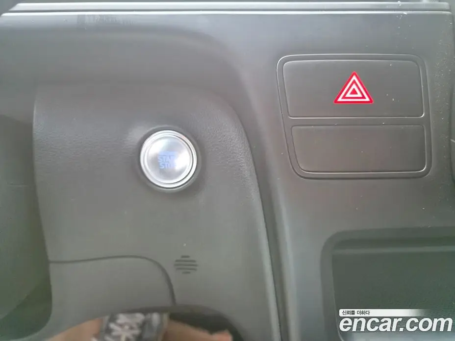 Hyundai Staria 2024 3.5 автомат (гидро), фото 17