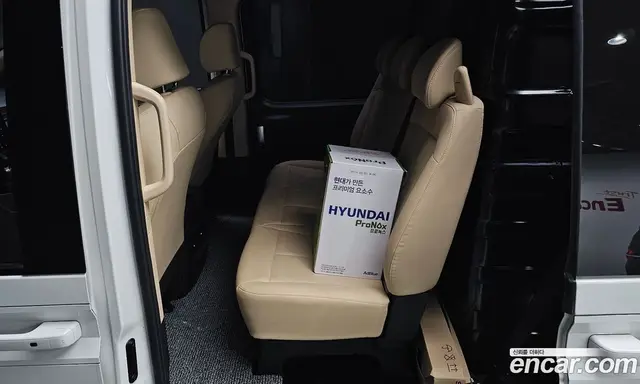 Hyundai Staria 2025 2.2 автомат (гидро), миниатюра 11