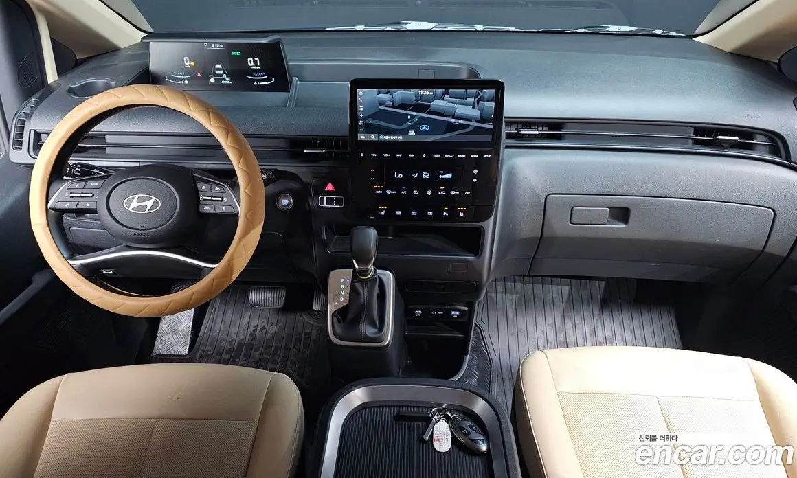 Hyundai Staria 2025 2.2 автомат (гидро), фото 7