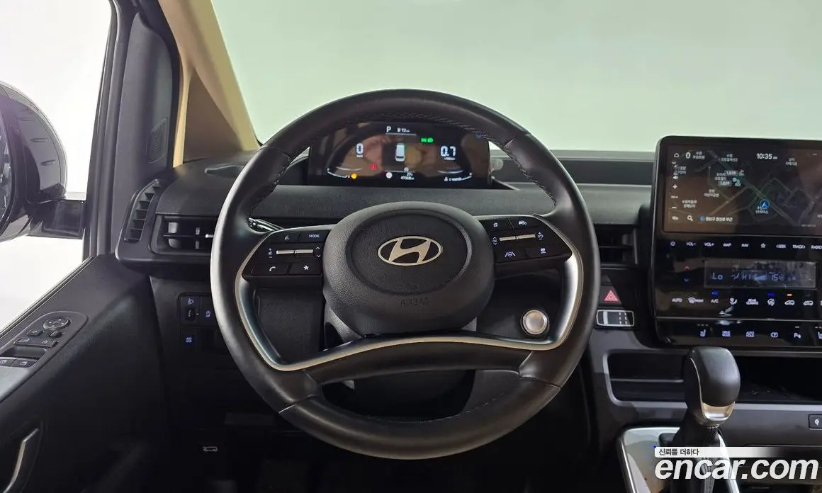 Hyundai Staria 2025 2.2 автомат (гидро), фото 19