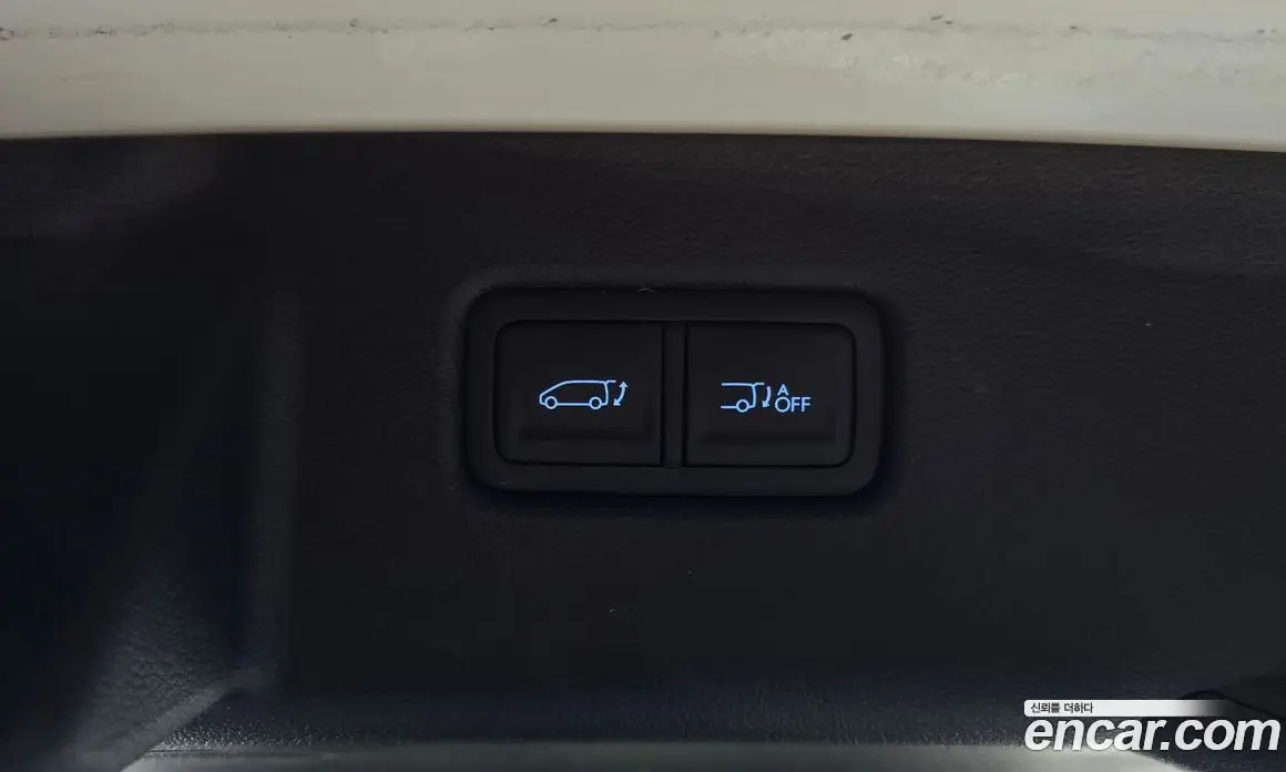 Hyundai Staria 2025 2.2 автомат (гидро), фото 22