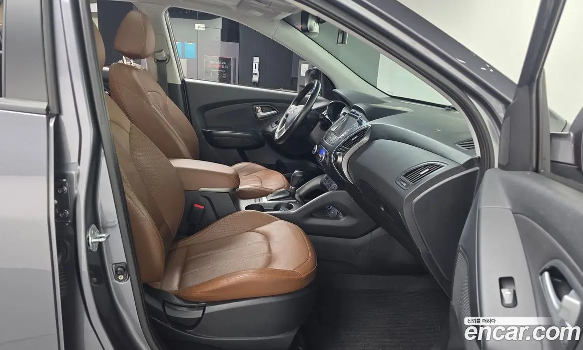 Hyundai Tucson 2013 2.0 автомат (гидро), фото 17