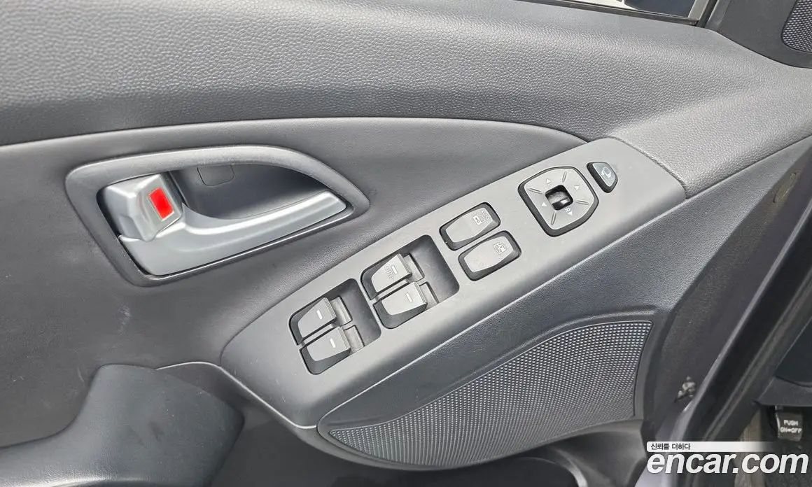 Hyundai Tucson 2013 2.0 автомат (гидро), фото 28