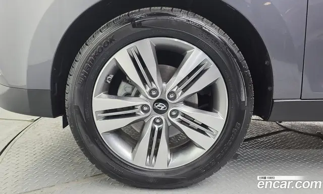 Hyundai Tucson 2013 2.0 автомат (гидро), миниатюра 5
